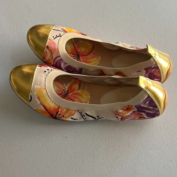 Naturalizer Flats Bromstad Shoes Womens Size 8.5 M Ursela Floral Gold Cap Toe - Picture 7 of 9